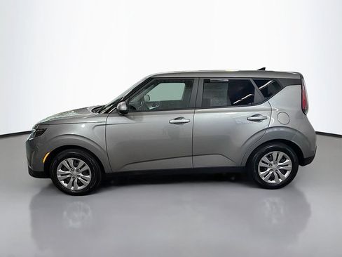 Used 2024 Kia Soul LX FWD image 6