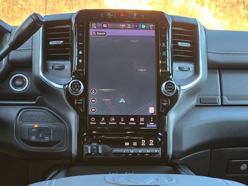 New 2026 RAM 2500 Laramie w/ Night Edition AWD/4WD image 33