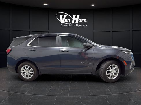 Used 2022 Chevrolet Equinox LT AWD/4WD image 8