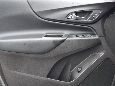 Used 2018 Chevrolet Equinox LT AWD/4WD image 13