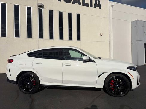 New 2026 BMW X6 xDrive40i w/ Climate Comfort Package image 4