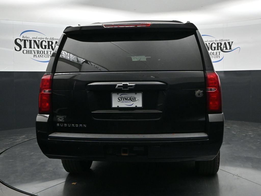 Used 2020 Chevrolet Suburban LT w/ LT Midnight Edition RWD image 6