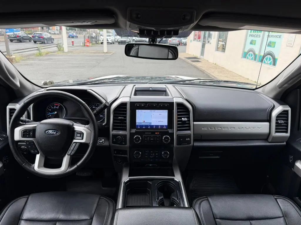Used 2021 Ford F350 Lariat AWD/4WD image 32