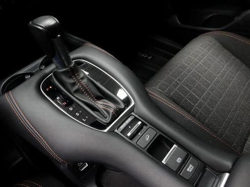 Used 2023 Honda HR-V Sport image 30