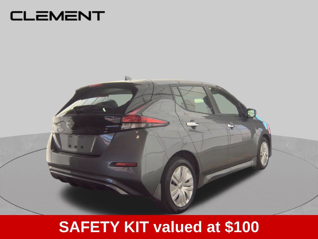 Used 2025 Nissan Leaf S FWD image 9