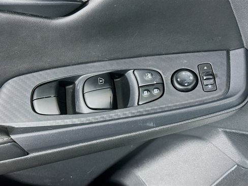 Used 2024 Nissan Sentra S image 15