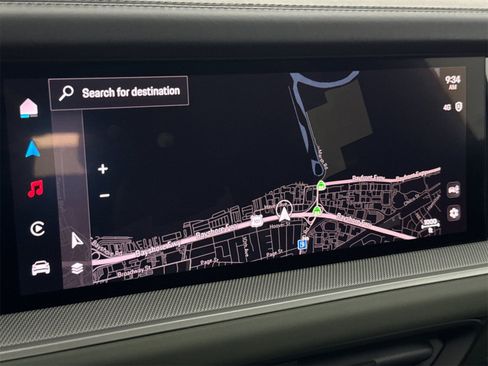 Used 2025 Porsche Cayenne Coupe image 23