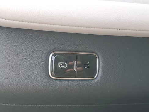 New 2026 Lincoln Navigator Reserve image 12