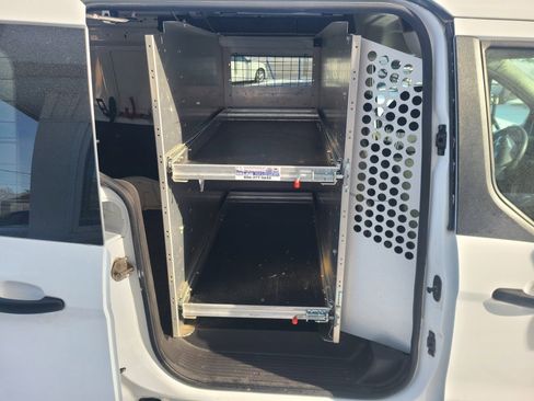 Used 2014 Ford Transit Connect XLT image 7