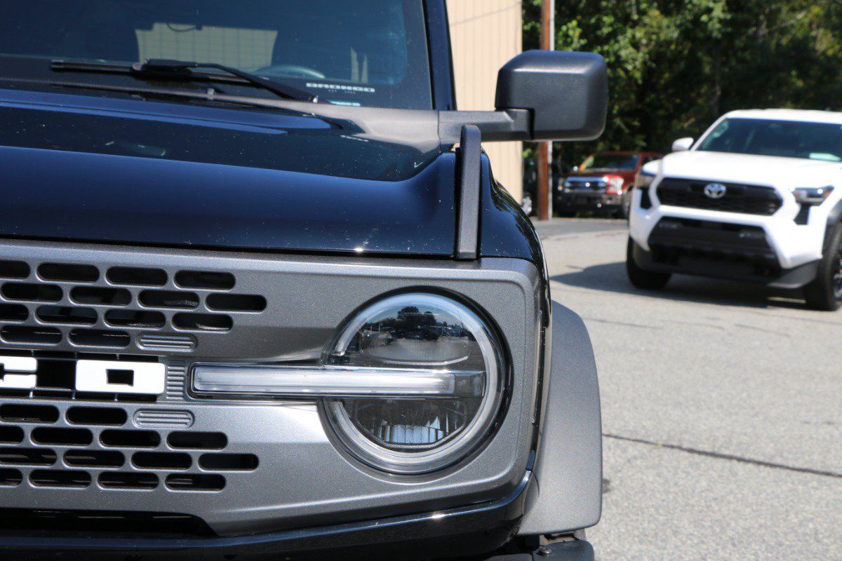 Used 2025 Ford Bronco Badlands AWD/4WD image 12