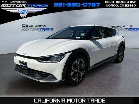 Used 2024 Kia EV6 Light RWD image 1