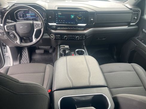 Used 2024 Chevrolet Silverado 1500 LT Trail Boss w/ Protection Package image 15