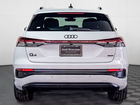 Certified 2024 Audi Q4 e-tron Premium Plus w/ Premium Plus image 10