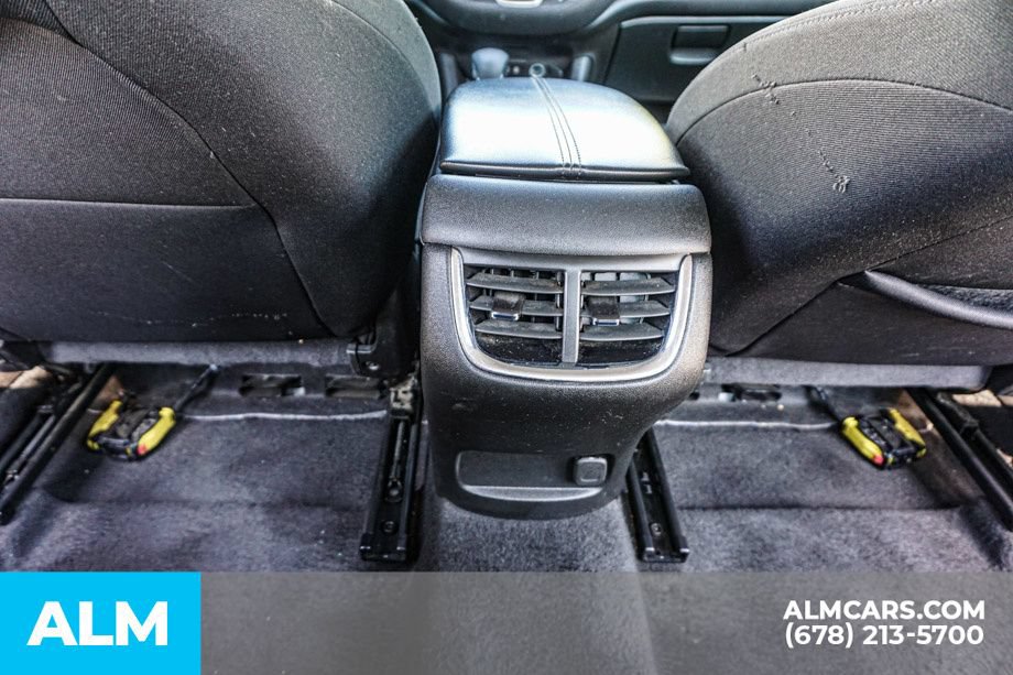 Used 2024 Chevrolet Malibu LT FWD image 30
