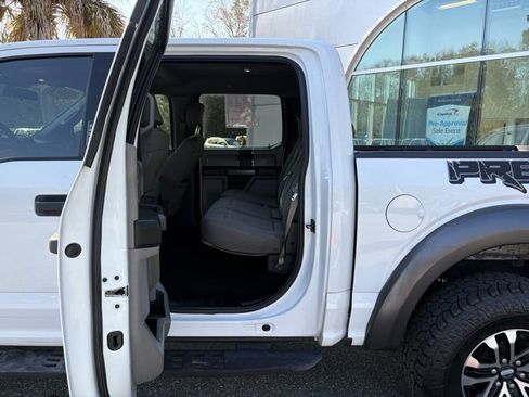 Used 2018 Ford F150 XLT image 30