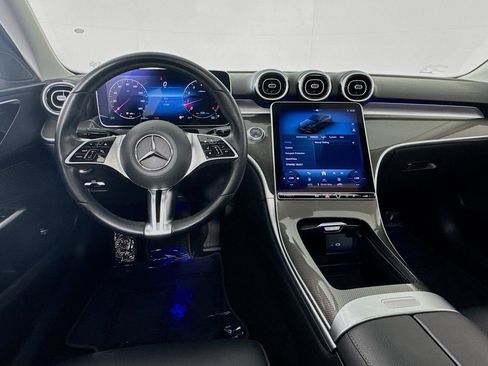 Used 2022 Mercedes-Benz C 300 Sedan image 4