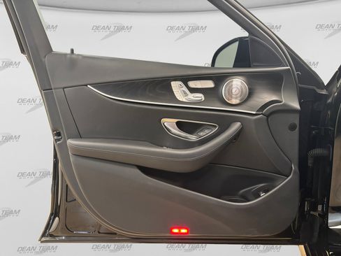 Used 2023 Mercedes-Benz E 350 4MATIC Sedan image 13