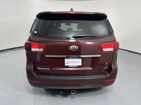 Used 2016 Kia Sedona LX w/ LX Convenience Package image 33