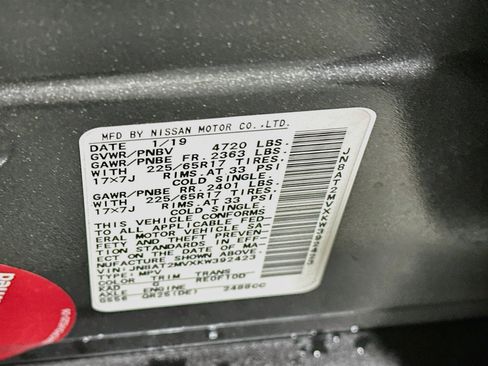 Used 2019 Nissan Rogue SV AWD/4WD image 12