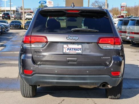 Used 2020 Jeep Grand Cherokee Laredo w/ Security & Convenience Group image 4