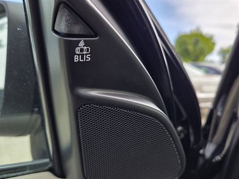 Used 2012 Volvo XC60 T6 image 32