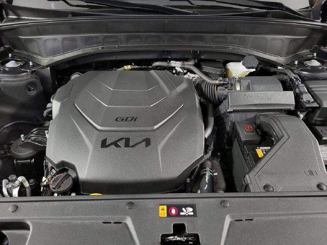 Used 2025 Kia Telluride S FWD image 13