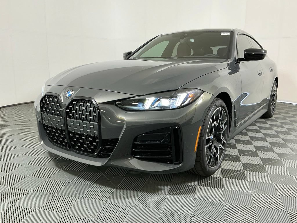 New 2026 BMW 430i w/ M Sport Package RWD image 2