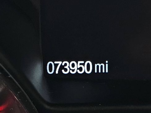 Used 2018 Ford Escape SEL FWD image 14