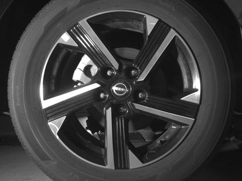 Used 2025 Nissan Sentra SV image 15