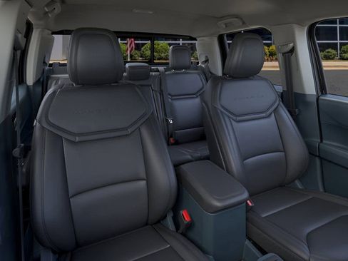 New 2026 Ford Maverick Lariat w/ Black Appearance Package image 10