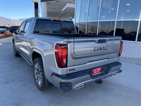 Used 2024 GMC Sierra 1500 Denali Ultimate AWD/4WD image 5