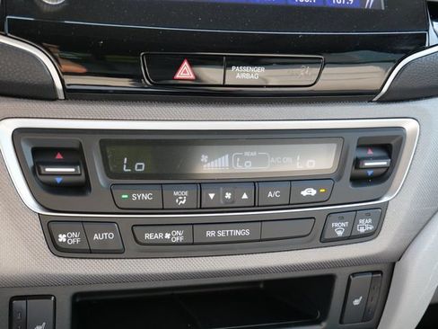 Used 2023 Honda Ridgeline RTL image 23