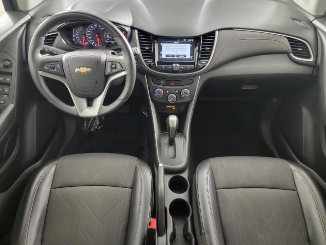 Used 2017 Chevrolet Trax LT w/ LT Convenience Package FWD image 20