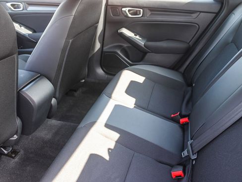 Used 2025 Honda Civic Sport image 19