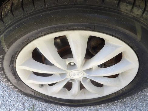 Used 2008 Hyundai Azera Limited image 16