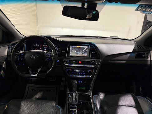 Used 2018 Hyundai Sonata Limited FWD image 19