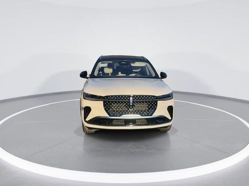 New 2026 Lincoln Nautilus Reserve image 3