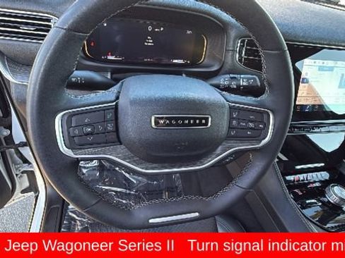 Used 2024 Jeep Wagoneer Series II w/ Flexible Seating Group AWD/4WD image 17