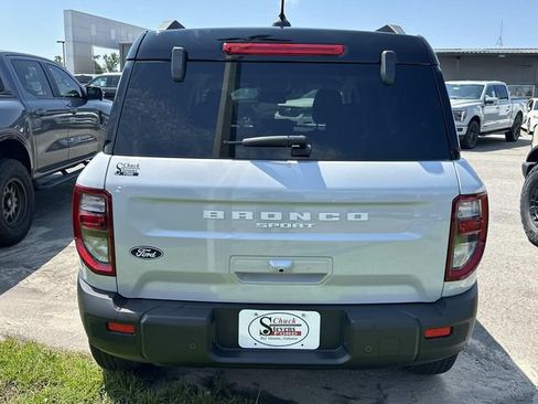 New 2026 Ford Bronco Sport Outer Banks w/ Outer Banks Tech Package+ AWD/4WD image 5