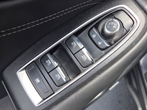 Used 2022 Subaru Outback Limited AWD/4WD image 30
