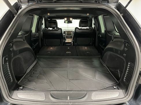 Used 2016 Jeep Grand Cherokee Limited w/ Trailer Tow Group IV AWD/4WD image 49