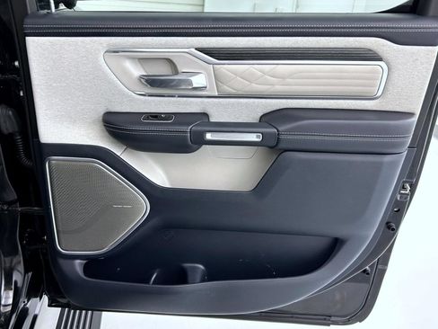 Used 2023 RAM 1500 Limited AWD/4WD image 18