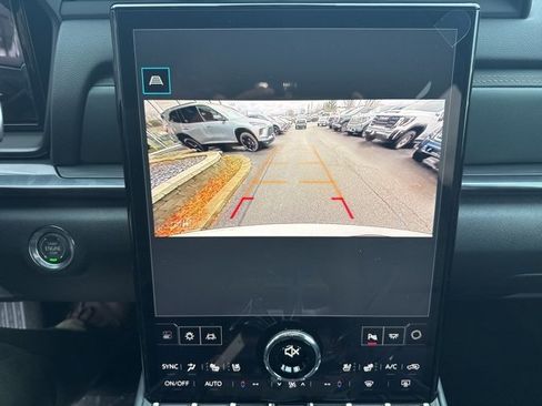 New 2026 GMC Terrain AT4 w/ Convenience Package III image 22