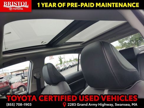Used 2020 Toyota Camry XSE w/ Navigation Package FWD image 20