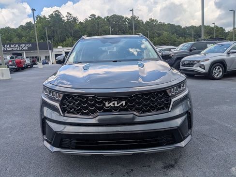 Used 2022 Kia Sorento S w/ Panoramic Sunroof Package FWD image 2