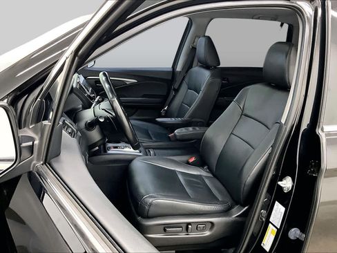 Used 2021 Honda Pilot Special Edition image 8