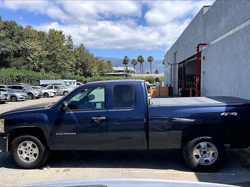 Used 2010 Chevrolet Silverado 1500 LT w/ Power Pack Plus AWD/4WD image 6