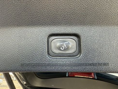 Used 2018 Ford Explorer Sport image 27