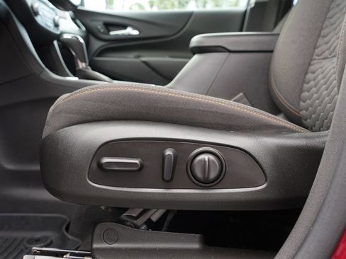 Used 2021 Chevrolet Equinox LT AWD/4WD image 15