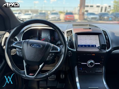 Used 2020 Ford Edge ST w/ Equipment Group 401A AWD/4WD image 30